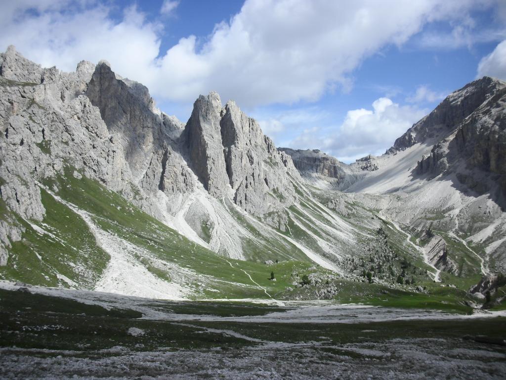 App. Cesa Vedla Ortisei Exteriör bild